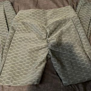 Gray leggings NWOT